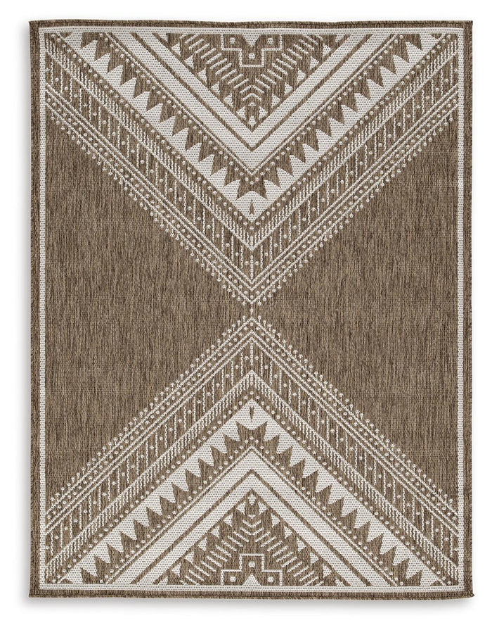 R900011