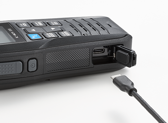 ICOM IC-M25 Evo Handheld marine band transceiver VHF Radio