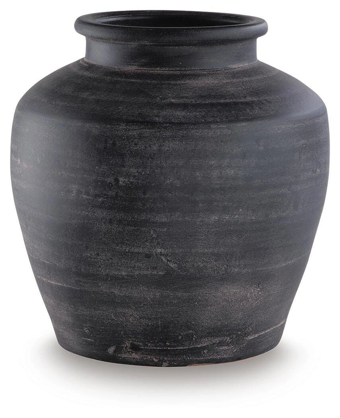 Distressed Black / 11.13" W x 11.13" D x 12.25" H