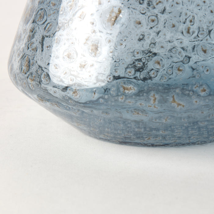 Robyn Vase