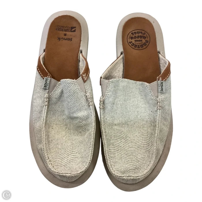 Shoes Flats By Sanuk In Cream & Green, Size: 9