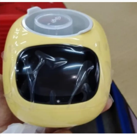 Smart AI Planter – 7-Sensor Self-Watering Plant Pot with Animated Display