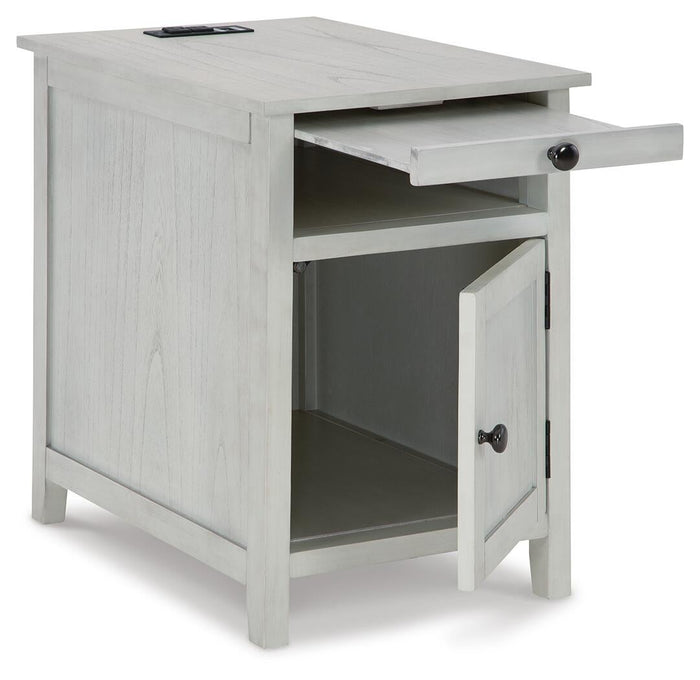 Treytown Chair Side End Table